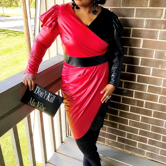 Color Block - Picture 2 of 3